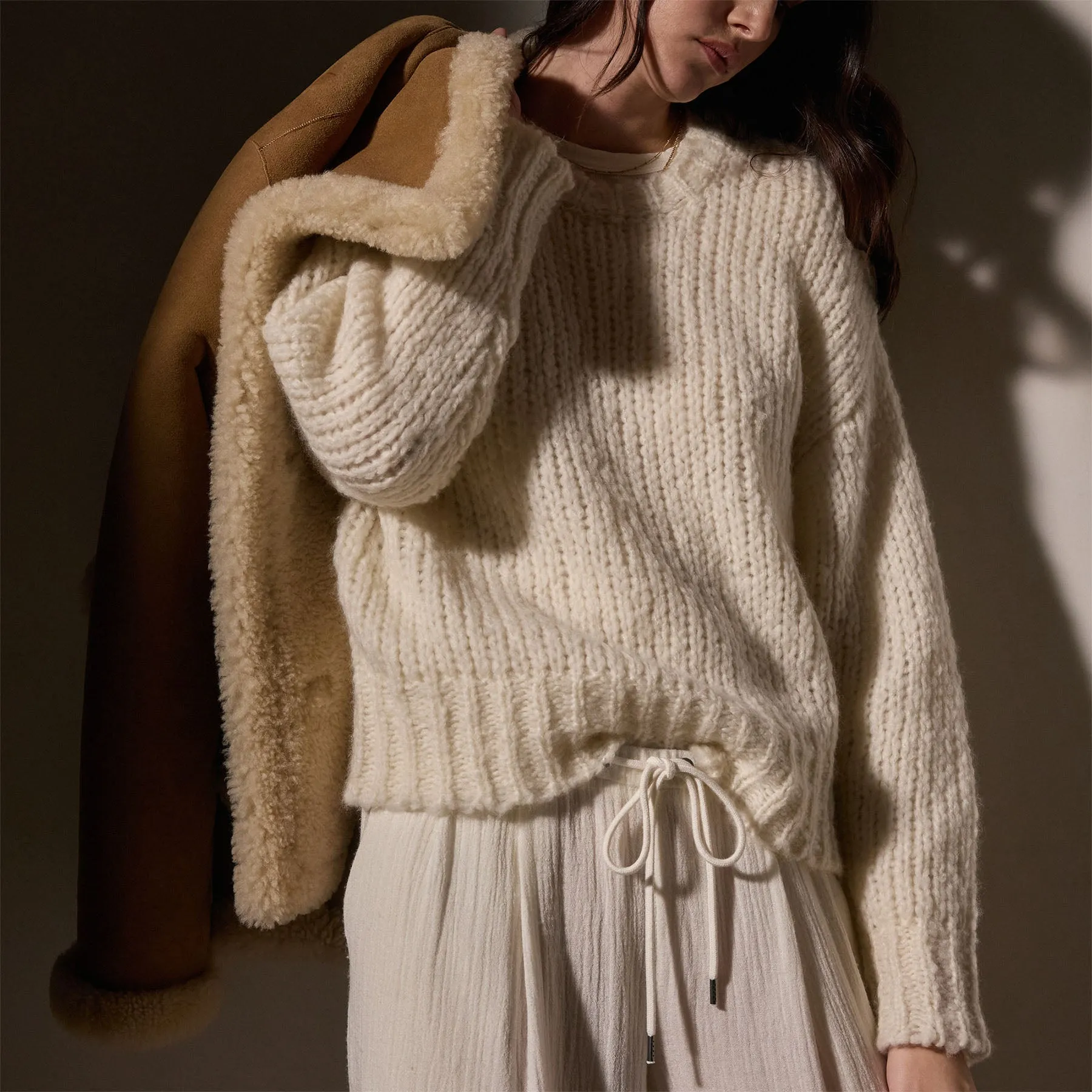 Cashmere Blend Knit Crew - Snow